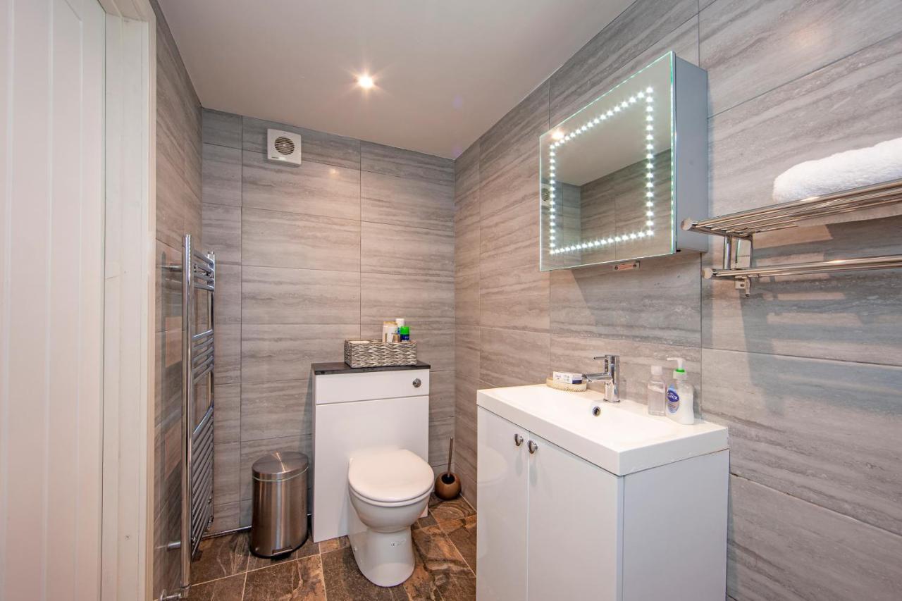Premium Studio Apt “C” Оубън Екстериор снимка